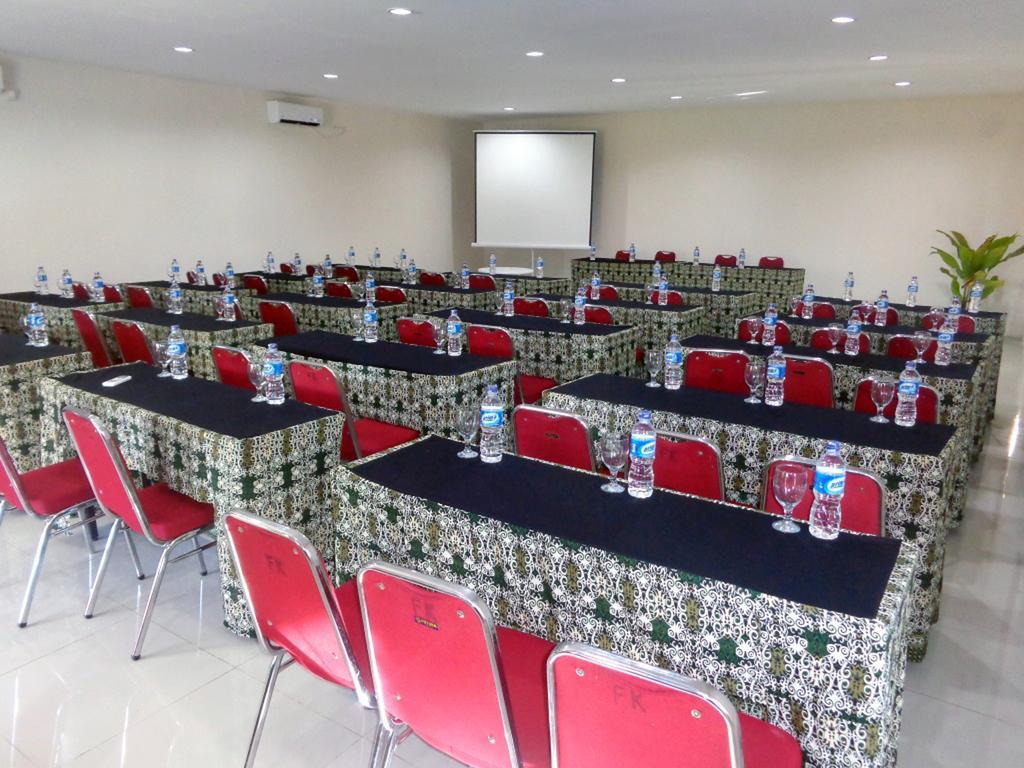 Bumi Cikeas Sentul Bogor Hotel Eksteriør billede