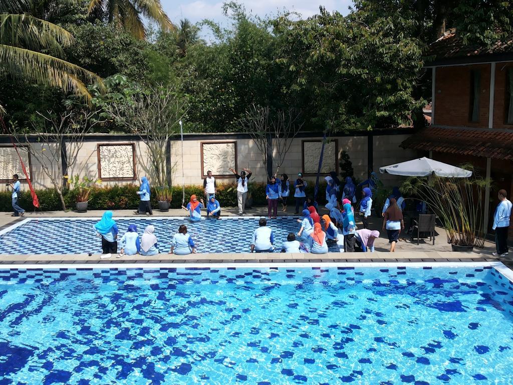 Bumi Cikeas Sentul Bogor Hotel Eksteriør billede